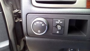 2007-2013 Chevrolet Silverado Headlight Switch (Used OEM)