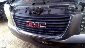 2007-2014 GMC Yukon Upper Grille (Used OEM)