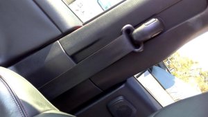2015-2016 Jeep Renegade Black Seat Belt Assembly - Front, Right (Passenger) (Used OEM)