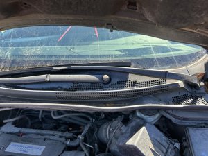 2012-2016 Honda CR-V Windshield Wiper Motor - Front (Used OEM)