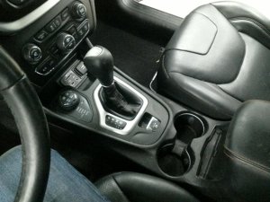 2014-2023 Jeep Cherokee Black Full Length Floor Console (Used OEM)
