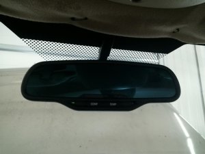 2003-2006 Chevrolet Suburban Interior Rear View Mirror (Used OEM)
