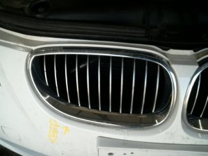 2008-2010 BMW 528i Black Upper Grille - Right (Passenger) (Used OEM)