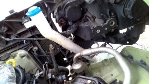 2012-2013 Kia Soul Washer Fluid Reservoir Assembly with Pump and Neck (Used OEM)