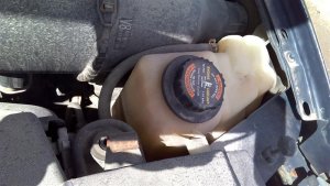 1998-2002 Lincoln Navigator Engine Coolant Reservoir (Used OEM)