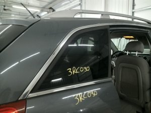 2008-2010 Saturn Vue Fixed Rear Quarter Glass - Right (Passenger) (Used OEM)