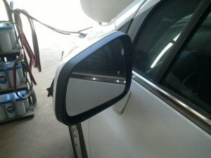 2017-2020 Chevrolet Trax White Power Door/Side View Mirror - Left (Driver) (Used OEM)