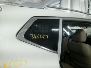 2016-2020 Nissan Rogue Rear Door Quarter Glass - Right (Passenger) (Used OEM)