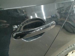 2011-2018 Volkswagen Jetta Black Exterior Door Handle - Rear, Left (Driver) (Used OEM)