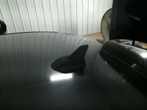 2009-2017 Volkswagen CC Roof Mounted Antenna (Used OEM)