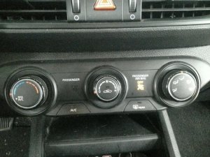 2019-2021 Kia Forte Manual Temperature Control Module (Used OEM)