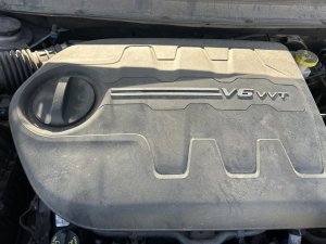 2019-2023 Jeep Cherokee Engine Cover (Used OEM)