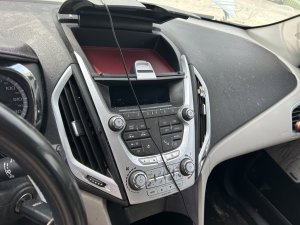 2010-2011 GMC Terrain Radio and Climate Control Panel (Used OEM)
