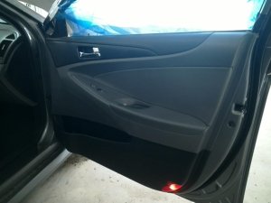 2011-2014 Hyundai Sonata Black Door Interior Trim Panel with Power Windows and Locks - Front, Left (Driver) (Used OEM)