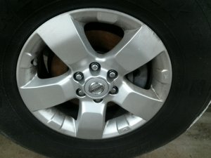 2009-2015 Nissan Xterra 16x7 5-Spoke Alloy Wheel (Used OEM)