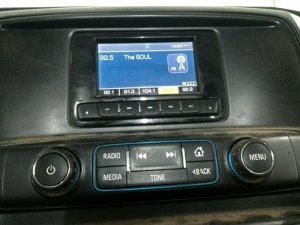 2014-2017 Chevrolet Silverado 1500 4.2-inch Infotainment Display and Control Panel (Used OEM)