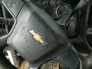 2014-2019 Chevrolet Silverado 1500 Black Steering Wheel Air Bag - Left (Driver) (Used OEM)