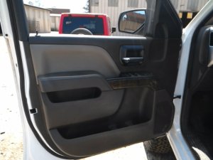 2015-2019 GMC Sierra 2500 HD Tan Door Interior Trim Panel with Power Windows and Locks - Front, Left (Driver) (Used OEM)