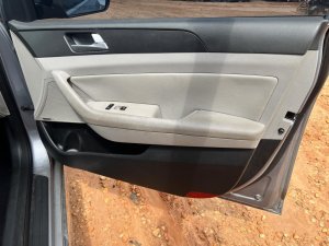 2015-2017 Hyundai Sonata Gray Door Interior Trim Panel - Front, Right (Passenger) (Used OEM)