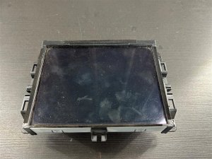 2020 Ram 1500 8.4-inch Touchscreen Infotainment Display (Used OEM)