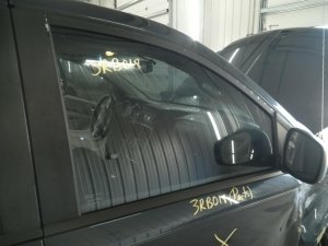2008-2020 Dodge Grand Caravan Door Glass - Front, Right (Passenger) (Used OEM)