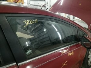 2014-2018 Kia Forte Door Glass - Front, Right (Passenger) (Used OEM)