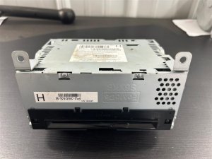 2015 Ford Mustang AM-FM-CD Radio Receiver (Used OEM)