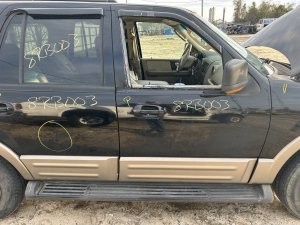 2003-2014 Ford Expedition Black Painted Exterior Door Handle - Right (Passenger) (Used OEM)