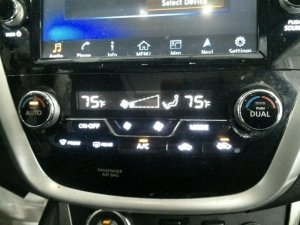 2015 Nissan Murano Heated Seat and Wiper De-Icer Temperature Control Module (Used OEM)