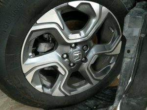 2017-2019 Honda CR-V Gray 18x7.5 6-Spoke Machined Charcoal Alloy Wheel (Used OEM)