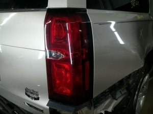 2015-2020 Chevrolet Suburban Tail Light - Right (Passenger) (Used OEM)