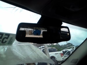 2009-2010 GMC Sierra Interior Rear View Mirror with Camera Display and Telematics (Used OEM)