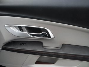 2010-2017 GMC Terrain Gray Interior Door Handle - Front, Right (Passenger) (Used OEM)