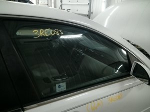 OEM Door Glass for 2006-2016 Chevrolet & General Motors • IMPALA, Impala, Impala Limited - Front, Right (Passenger)