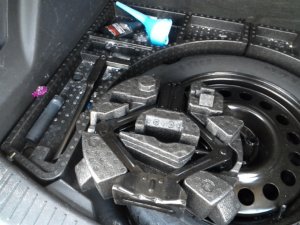 2013-2019 Ford Escape Scissor Jack Assembly (Used OEM)