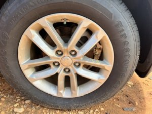 2014-2015 Kia Sorento 17x7 10-Spoke Alloy Wheel (Used OEM)