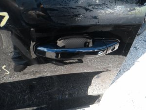  Chevrolet Silverado 3500 White Exterior Door Handle Assembly - Front, Right (Passenger) (Used OEM)