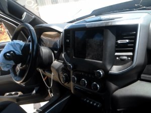 2019-2020 Ram 1500 8.4-Inch Touch Screen Infotainment Display (Used OEM)