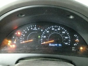2010-2011 Toyota Camry MPH Instrument Cluster (Used OEM)