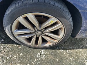 2019-2025 Lexus Es 235/45R18 Tire (Used OEM)