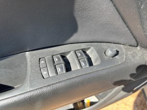 2007-2010 Audi Q7 Master Power Window and Door Lock Switch with Electric Child Lock - Left (Driver) (Used OEM)