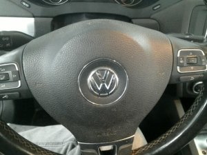 2010-2014 Volkswagen Golf Black Steering Wheel Air Bag - Left (Driver) (Used OEM)