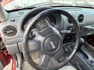 2006-2007 Jeep Liberty Black Steering Wheel Air Bag (Used OEM)