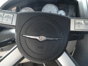 2006-2007 Dodge Magnum Black Steering Wheel Air Bag - Left (Driver) (Used OEM)