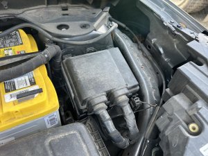 2020 Ford Escape Underhood Engine Fuse Box Assembly (Used OEM)