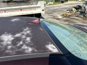 2016-2020 Kia Optima Maroon Roof Mounted Antenna (Used OEM)