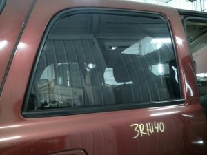 2000-2006 GMC Yukon Door Window Glass - Rear, Right (Passenger) (Used OEM)