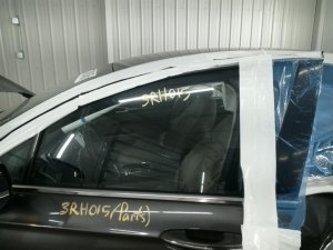 2013-2020 Ford Fusion Door Glass - Front, Left (Driver) (Used OEM)