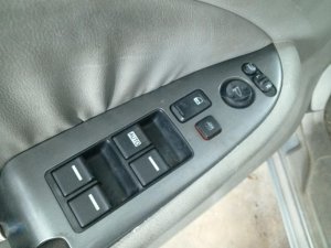 2005-2010 Honda Odyssey Master Window and Door Lock Switch - Left (Driver) (Used OEM)