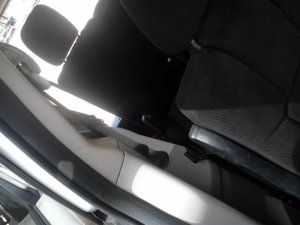 2011-2020 Dodge Grand Caravan 2nd Row Seat Belt Assembly - Rear, Right (Passenger) (Used OEM)